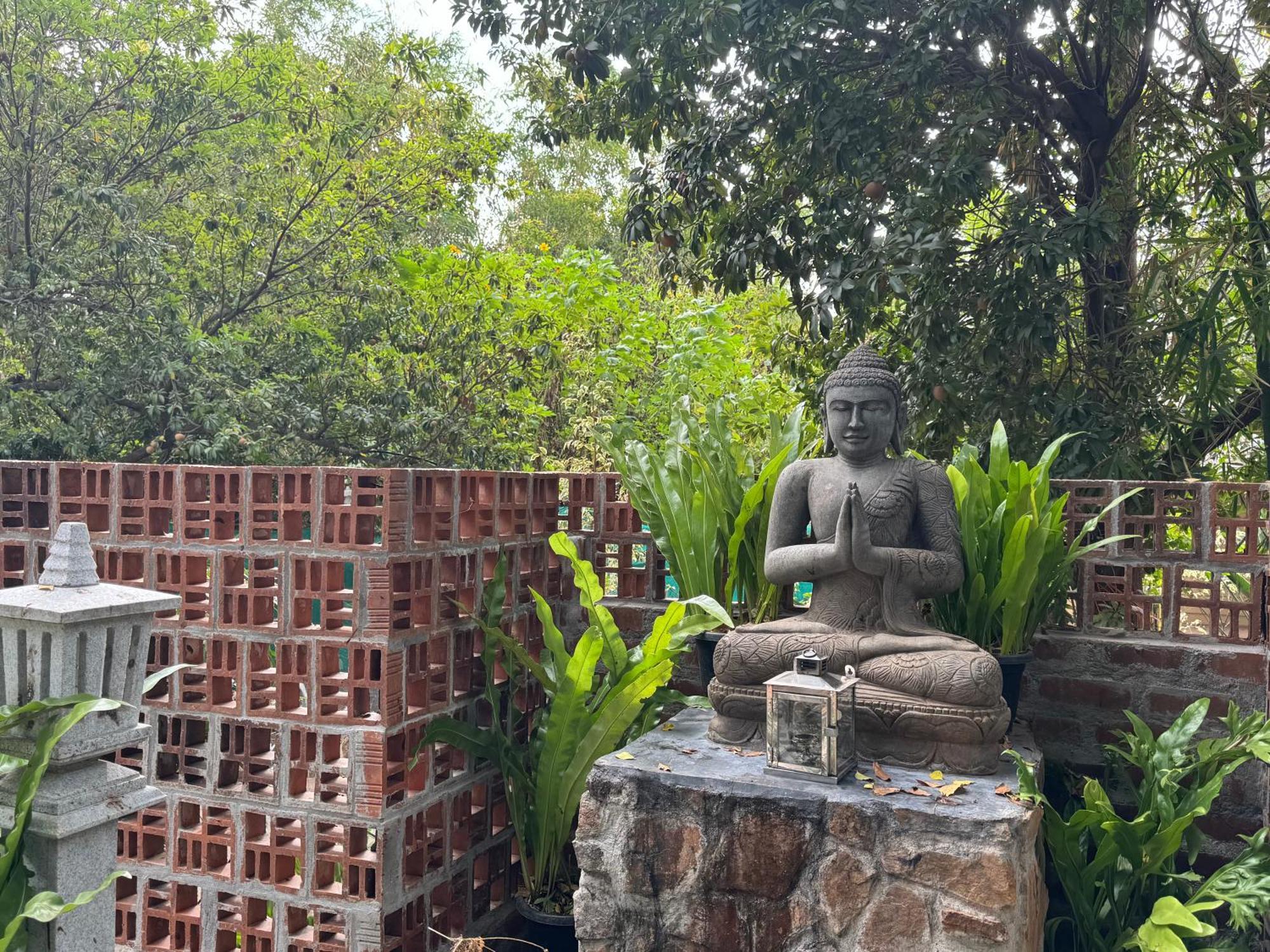 Chikoo Farm Inn Bangalore Exterior photo
